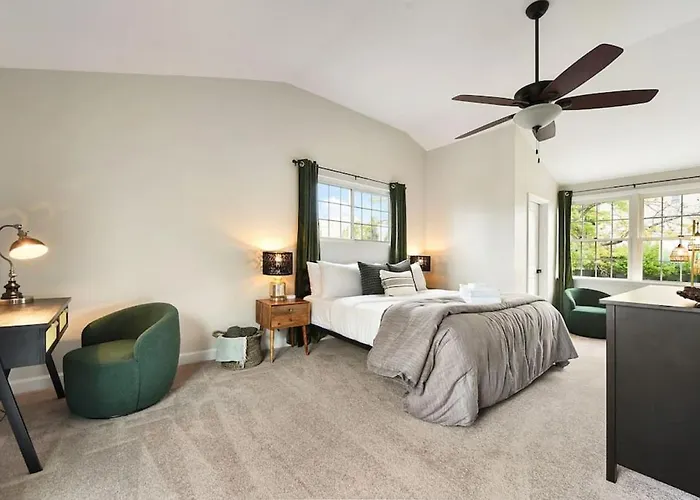 Hostwise - The Cielo - Ohio River Views! Holiday home