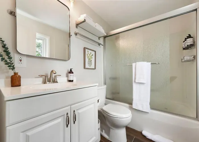Hostwise - The Cielo - Ohio River Views! Holiday home