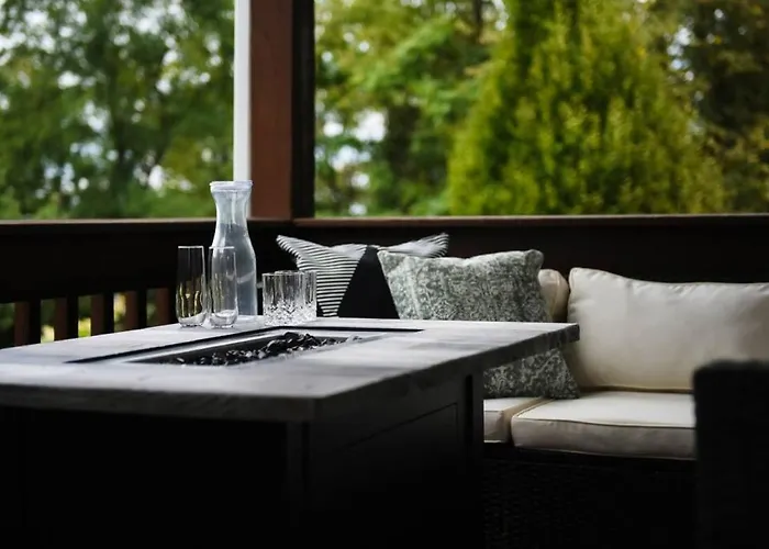 Hostwise - The Cielo - Ohio River Views! Holiday home