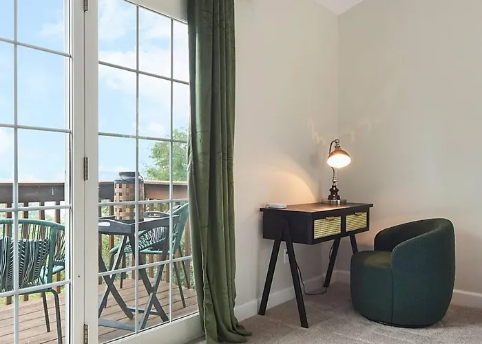Hostwise - The Cielo - Ohio River Views! Holiday home *