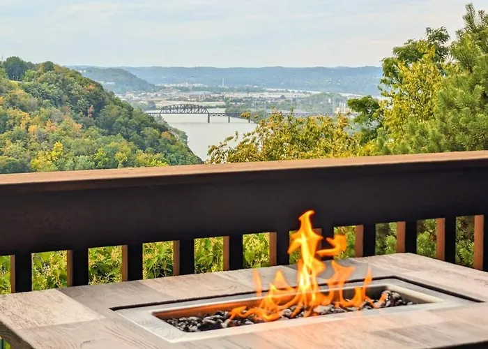 Hostwise - The Cielo - Ohio River Views! Holiday home Pittsburgh